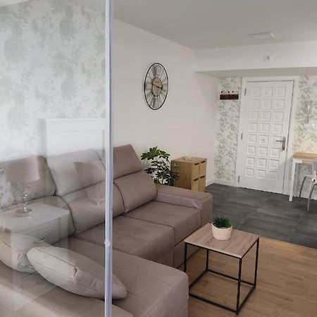 Apartamento Pequeno, Coqueto Y Centrico. セデイラ エクステリア 写真