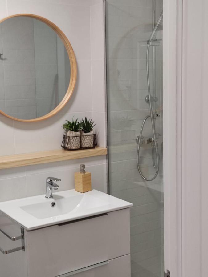 Apartamento Pequeno, Coqueto Y Centrico. セデイラ エクステリア 写真